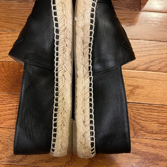 CHANEL Black Lambskin Espadrilles 39 - Picture 5 of 8